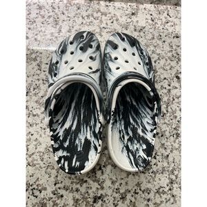 Crocs Classic Marbled Clogs- Black/White- Sz 10 Men 12 Women